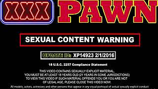 Hej, ta amaterka je dobila denar za prikaz svojih seksi gibov! 😍