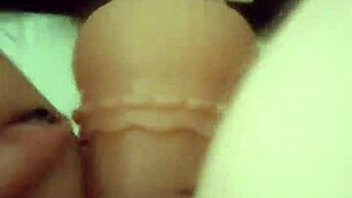 Pussy play with machine gets wild 😍