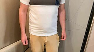 Hey, I'm really dumb cheating on my wife with her friend, Russian style!