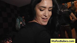 watch nia bleu's emotional fuck by brett maker during band rehearsal