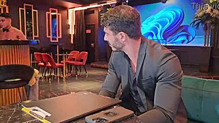 I Interviewed A Raw Cocktail Bodybuilder