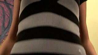 German Babes Discover First-Time Lesbian Pussy Licking