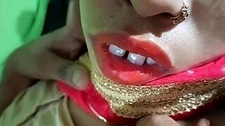 Holy! Indian step-siblings go wild with big tits in homemade cowgirl action!