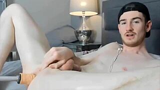 gay twink gets anal 😏