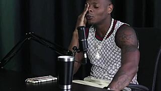 medindo o tamanho da bunda da morena gostosa e o resultado foi - will mastro sheer red