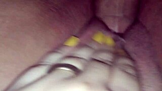 Nem tirou o short pra me comer muito tesao