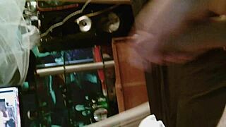 just me here, wanking solo, feeling good