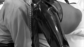 African pornstar fucks ass and cums in paradise