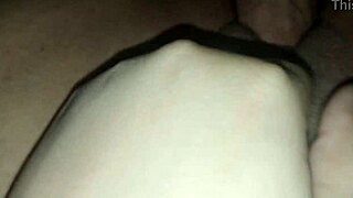 Nem tirou o short pra me comer muito tesao