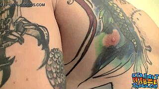 Blinx, that naughty guy, really enjoys spanking his monkey solo.