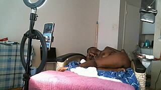 Solo Sexy African American Milf