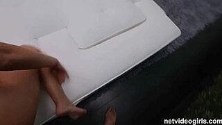 Aaliyah handles monster cock in casting interview, condom ready