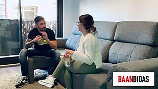 this fan met a spanish girl on tinder and totally hooked up.