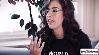 Porn actress seduces director into a steamy session