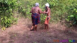 Hardcore Bbw Outdoor Sex Standing In Bush With Bbc