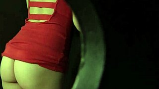 Brunette Delivers Stunning Blowjob at Glory Hole