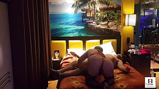 peruvian couple in red corset amateurs