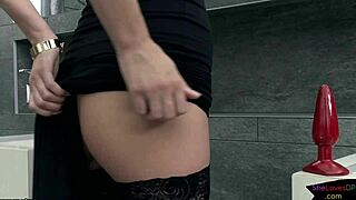 कामुक गोरी यूरोपियन की गांड फाड़ी डबल क्रीम शॉट से