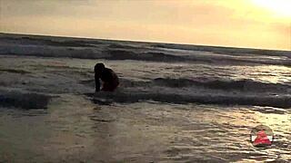 Beach day with wet messy feet and bikini fetish