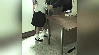 Cámara Captures Teacher and Student in Office