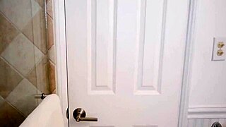 I’m obsessed with this hot blonde stepmom blowing her stepson!