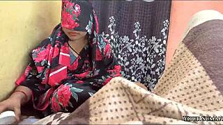 Stepmom, I’m naked, come join me now