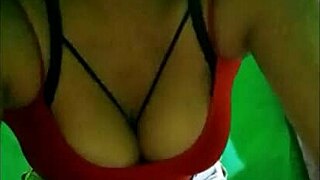 Why not admire this milf's big natural tits and ass in homemade video?