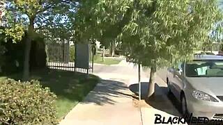 Oh Wow, That Ebony Amateur Deepthroats A Massive BBC So Deeply!