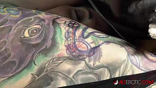 marie bossette gets painful tattoo on leg