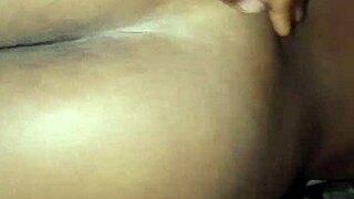 Gej pastorka Yara in Eugenio se nagneta za surovim domačim afriškim jebanjem