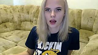 miss julia, cute latvian teen, ain't playing fortnite on avidcams com