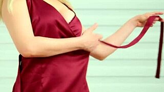 How wild can this huge dildo ride get for a lingerie lady on Nimfomanhub?