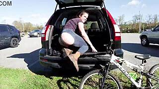 Hey, check this butt-less jeans exhibitionist flashing on the bike trail!