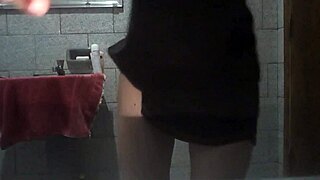 Man, losing my virginity with my girlfriend was such a wild homemade moment.