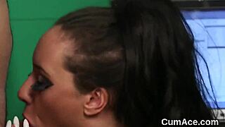 i got a huge cum load on my face and swallowed all that semen, it was so horny