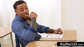 big tits real estate agent blacked hard in front of hubby