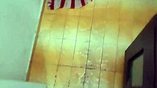 I Grab My Horny Stepmother Bathing