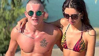 hey, we tried a bi threesome with a stranger!