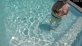 i gave hunk ravishing blowjob and he cummed