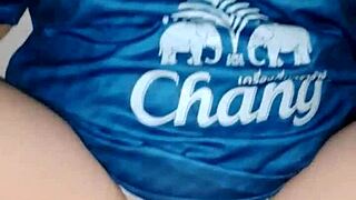 Hey, wanna see this Thai milf get creampied hard?