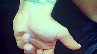 I shared my tasty ass and squirted on the eater