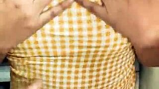 Arab seller fucks wife in clothes store