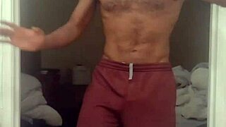 i move my body for daddy in black stockings