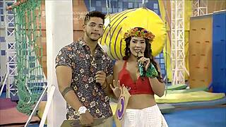 Holiday Lingerie Showdown Under The Sun With Girls In Combat