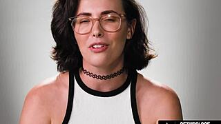 Ever Seen Casey Calvert Masturbate Solo Up Close? How Does She Orgasm So Wild?