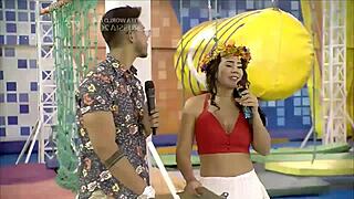 Holiday Lingerie Showdown Under The Sun With Girls In Combat