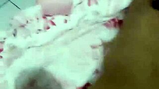 my wife moans for more cock in pussy