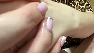 Penis massage with oil makes it swell so much! 😏