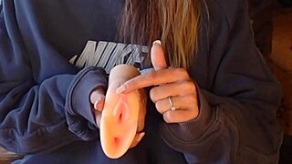 how do you eat pussy like a pro?