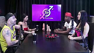 how does monica lima official clean up before jefao oficial and karen oliver start?